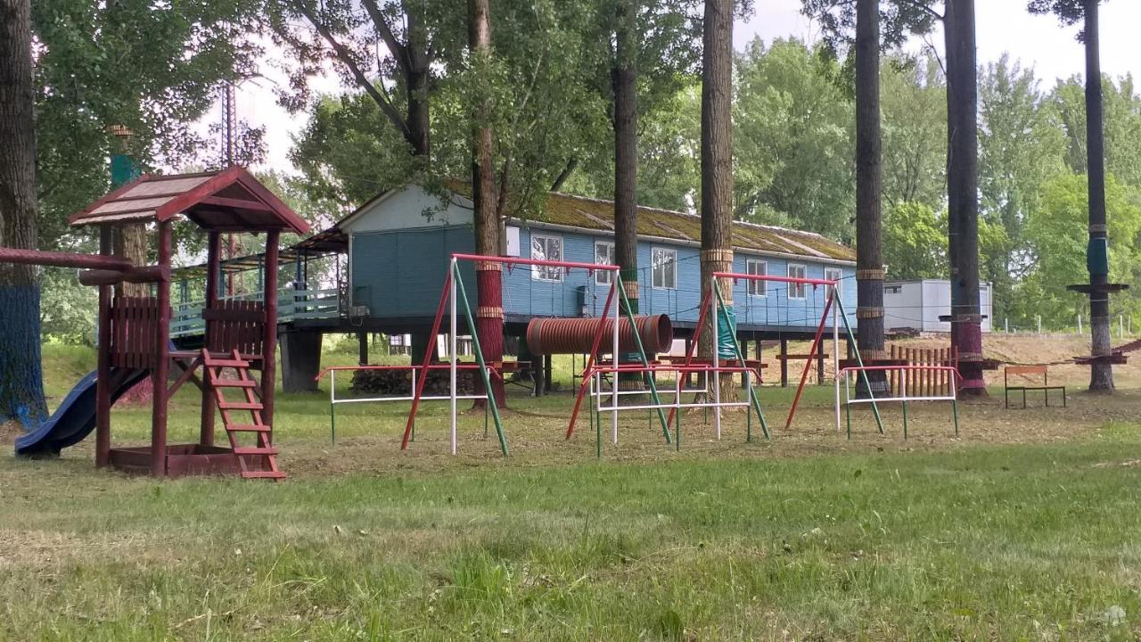 Tisza Camping&Kalandpark Tokaj Hotel Rakamaz Bagian luar foto